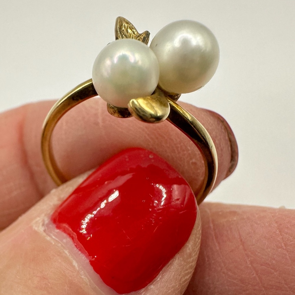 Mikimoto Vintage Twin Pearl Ring 14 K carat Gold VTG 2 pearls Size 6.25 Jewelry